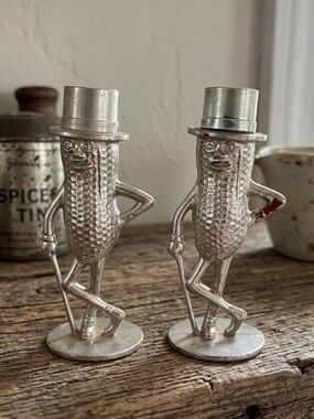 Vintage Mr. Peanut salt and pepper shakers
silver-tone plastic
Collectible